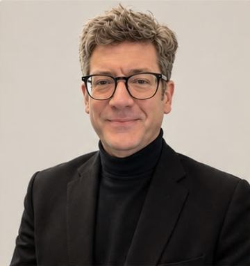Portrait of Prof. Dr. Michael Rossbach.